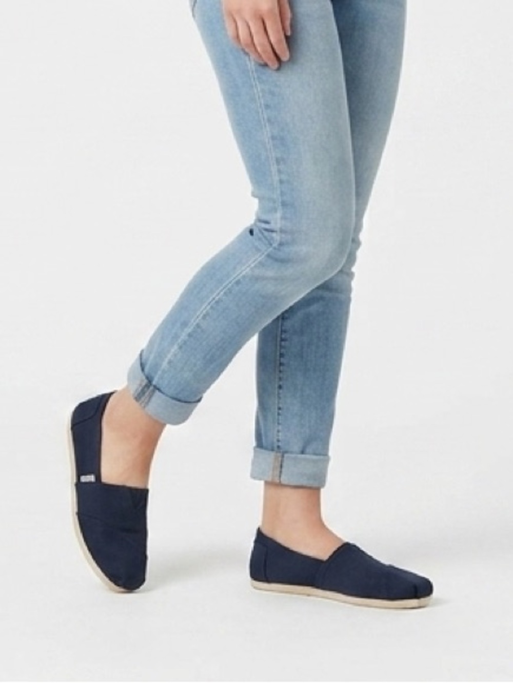 TOMS Women's Navy Canvas Slip-On Shoes 8.5